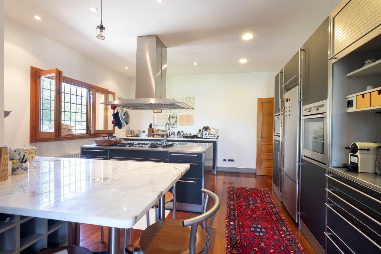 Villa In Via Della Marcigliana Casale Torre San Giovanni エクステリア 写真