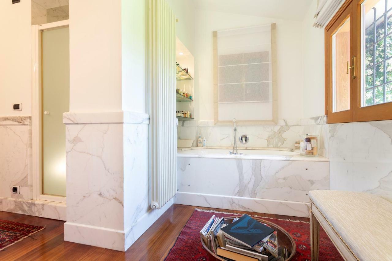 Villa In Via Della Marcigliana Casale Torre San Giovanni エクステリア 写真