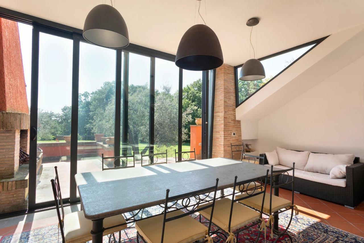 Villa In Via Della Marcigliana Casale Torre San Giovanni エクステリア 写真